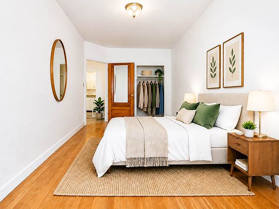 5th image of 222 W 72nd St