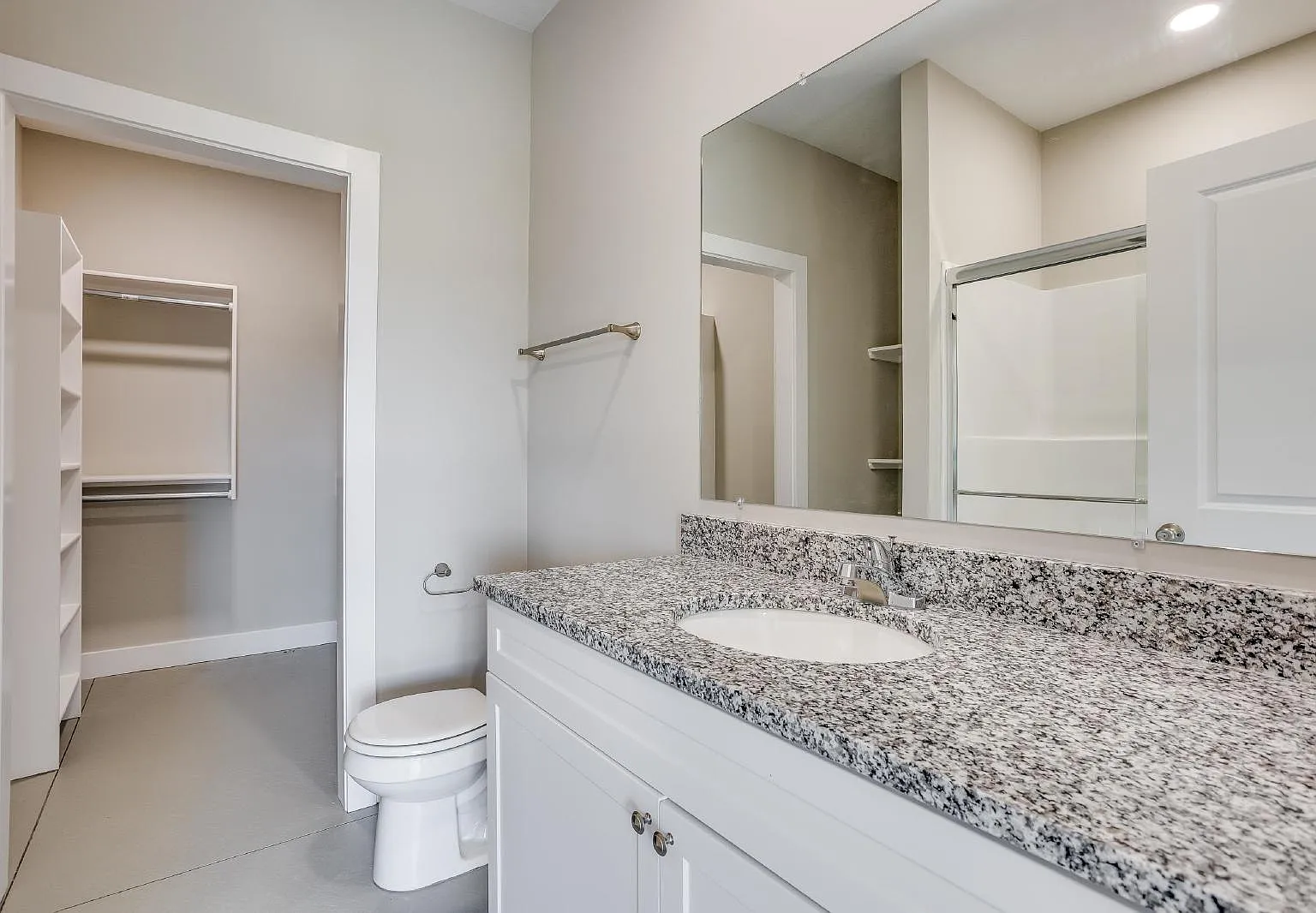 3 bed, 2.0 bath, $1,495 — Photo 4