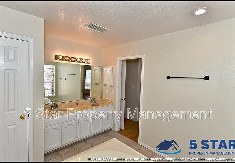 11620 Laura Marie Dr — Photo 30