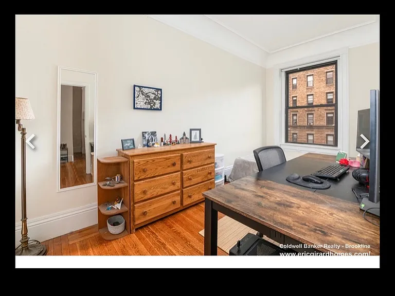 9 Buswell St #2F — Photo 4