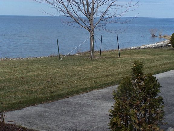 4th image of 7669 W Shore Dr