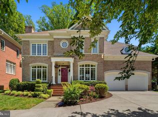 6708 Honesty Dr, Bethesda, MD 20817