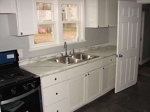 5th image of 20186 Wedgewood Dr