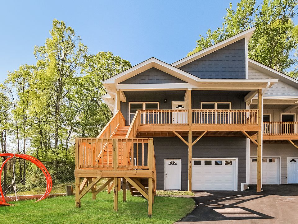 1st image of 404 Little Sycamore Ln
