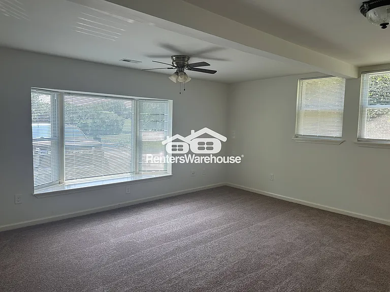 17825 Falls Rd — Photo 14