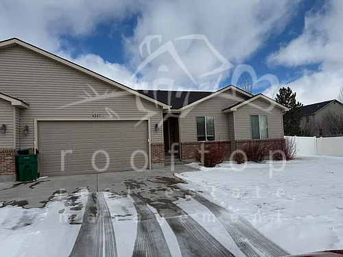 4267 N Oakbrook Rd Photo 1