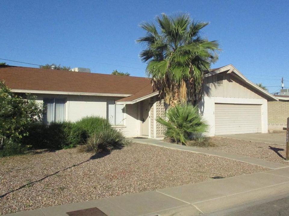 1st image of 1302 E Campus Dr
