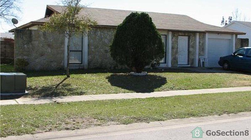 2nd image of 7812 Killian Dr