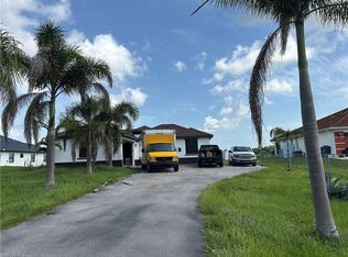2955 43rd Ave NE, Naples, FL 34120