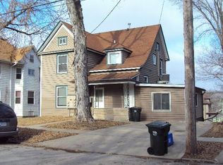 1024 E Washington St APT 4, Iowa City, IA 52240