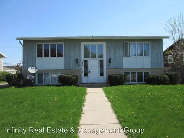 1530 10th Ave SE, Rochester, MN 55904