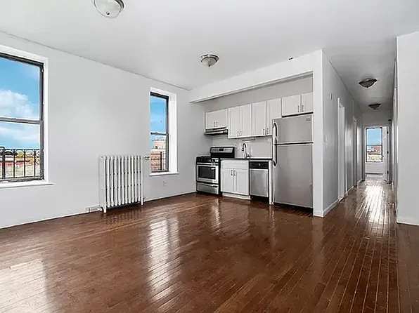236 Howard Ave #3, Brooklyn, NY 11233