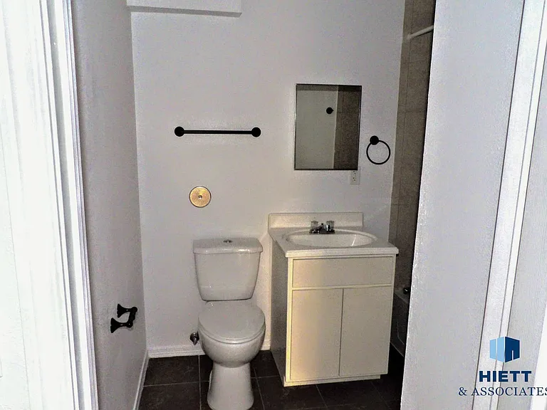 1108 Myrtle Ave — Photo 27