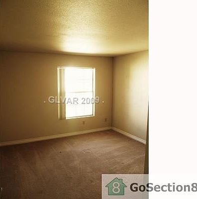 3rd image of 2606 S Durango Dr APT 271