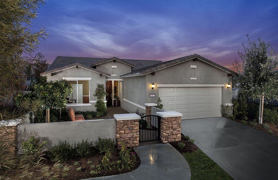 1st image of 1664 Paseo Diamante