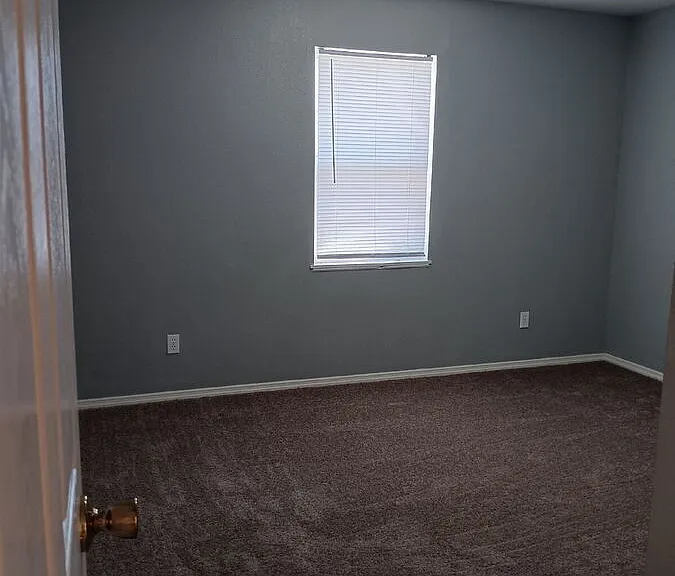 2516 Fairview Way #4 — Photo 10