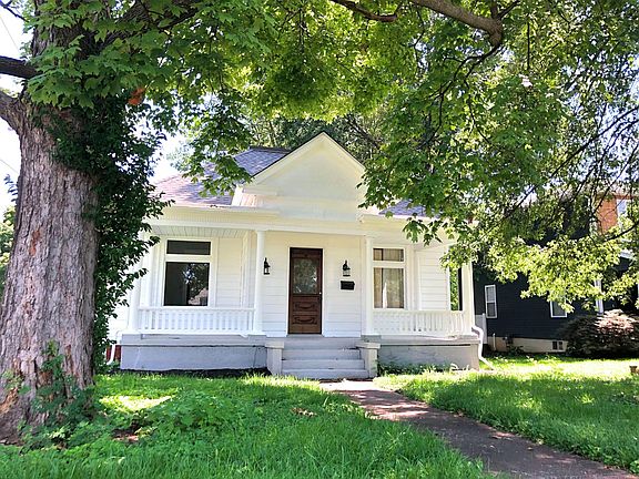 3rd image of 600 Sherman Ave