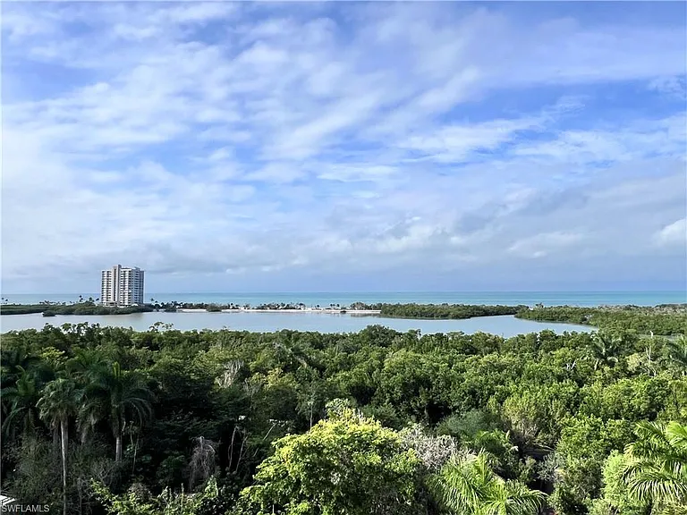 5550 Heron Point Dr #704 — Photo 31