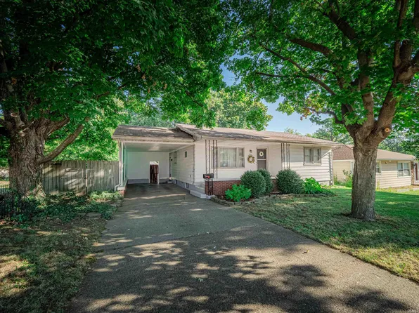225 E Lincoln Ave, Mount Vernon, IN 47620