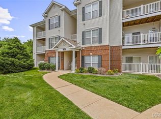 35 Kassebaum Ln APT 200, Saint Louis, MO 63129