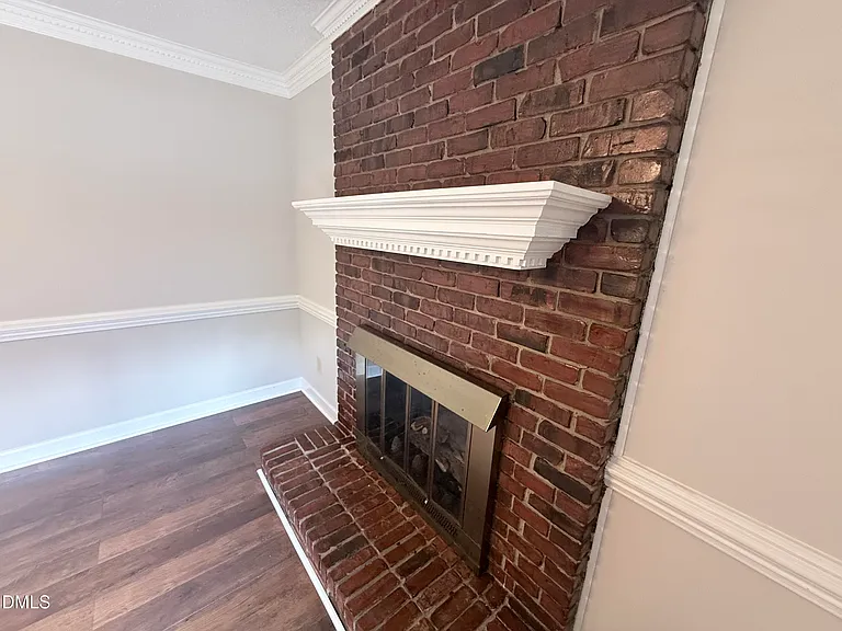 2900 Broadlands Dr — Photo 25