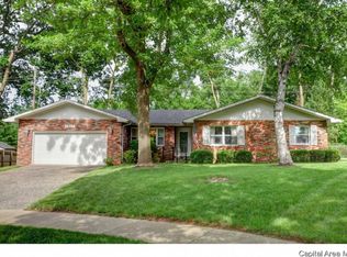 2837 Trenton Ct, Springfield, IL 62704