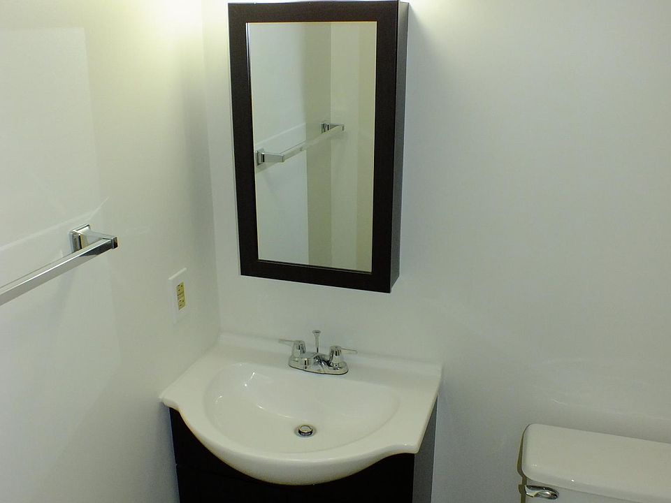1st image of 929 Barton Oaks Pl #Basement