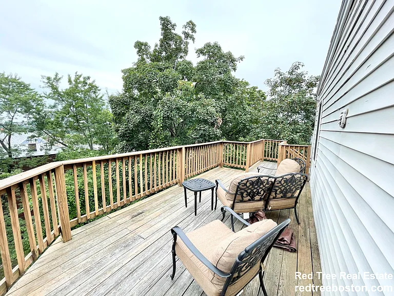 15 Sunset St #3 — Photo 18