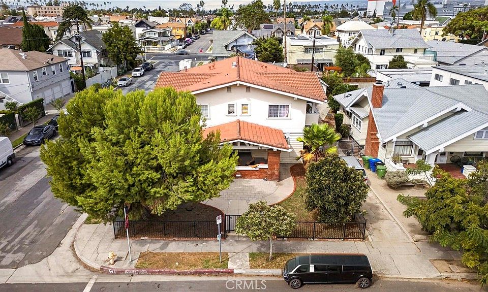 1st image of 1417 3rd Ave