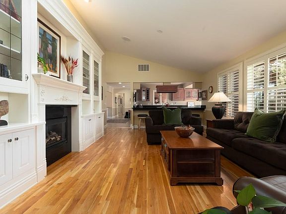5th image of 617 Highland Park Dr