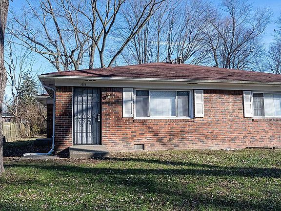 2nd image of 3251 N Campbell Ave