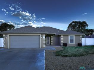 6 Ironwood Pl, Roswell, NM 88201
