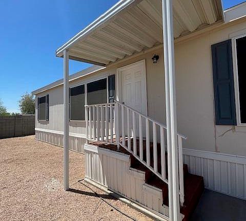 3rd image of 2200 N DELAWARE Drive #10