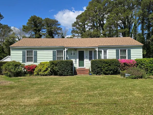 16482 Holland Ct, Cape Charles, VA 23310