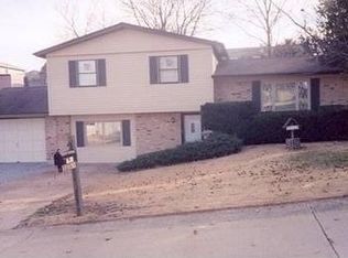 165 Mareda Ln, Arnold, MO 63010