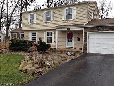 1st image of 4227 Claridge Dr