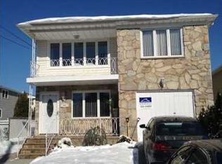 545 Watchogue Rd, Staten Island, NY 10314