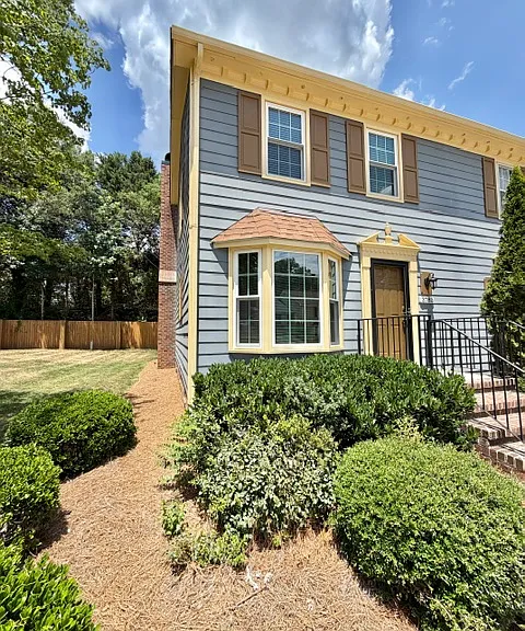 3789 Greenes Xing — Photo 2