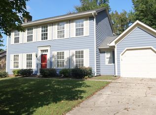 3811 Armitage Dr, Charlotte, NC 28269