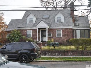 4049 189th St, Flushing, NY 11358