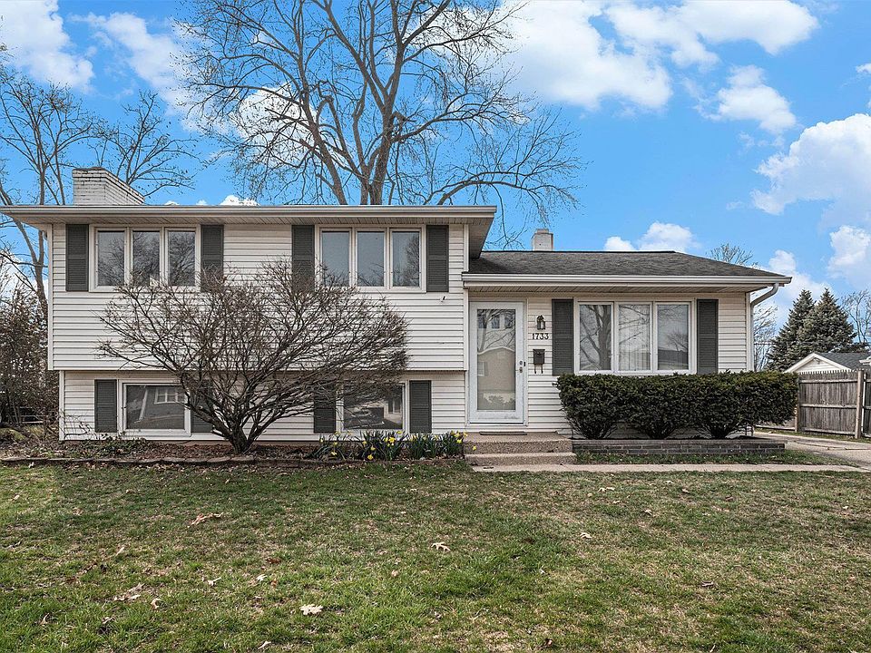 1st image of 1733 Sterling Dr