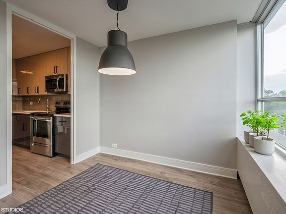5th image of 4800 S Chicago Beach Dr APT 606N