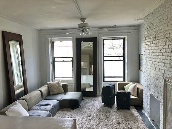 3rd image of 456 W 47th St #4A