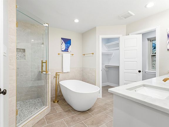 5th image of 6000 Kenilworth Dr
