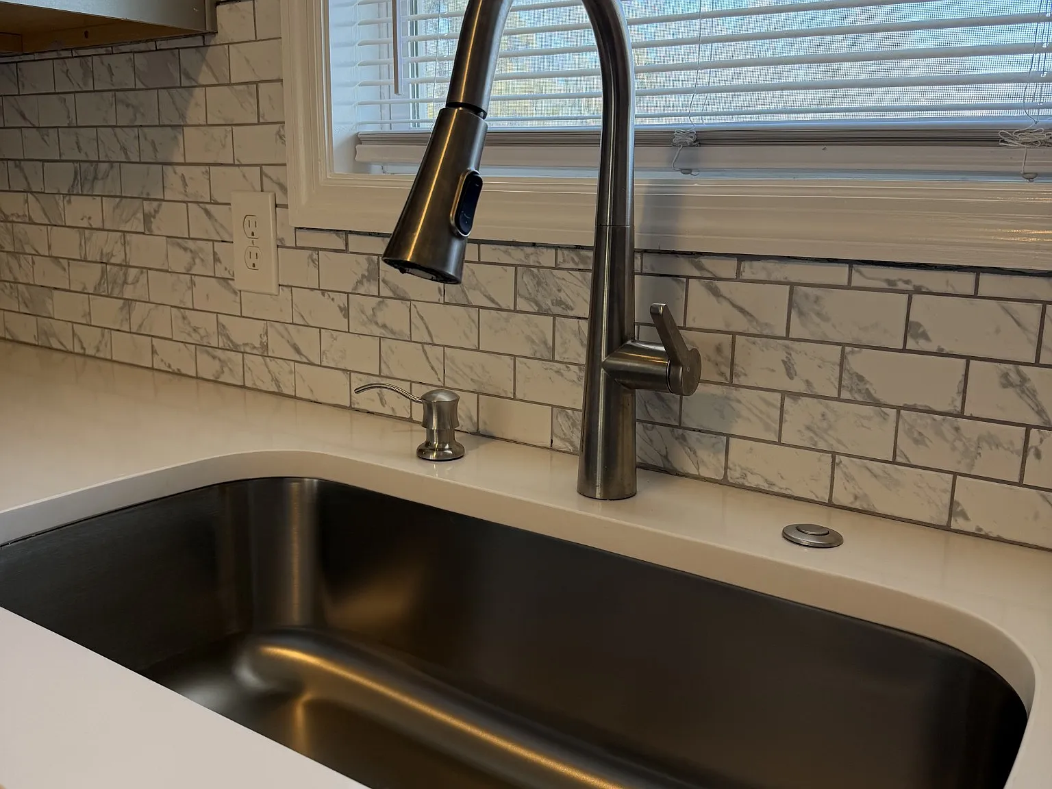 2 bed, 793 sqft, $1,650 — Photo 3