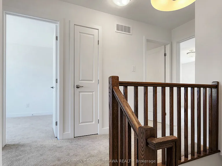 274 Darjeeling Ave — Photo 15