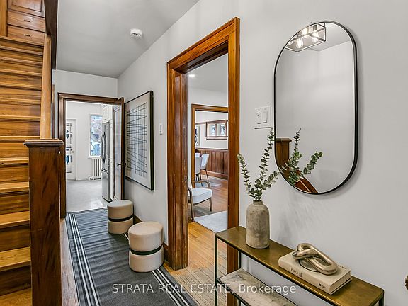 2nd image of 40 Roe Ave