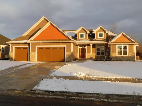 220 Candleberry LANE, Grafton, WI 53024