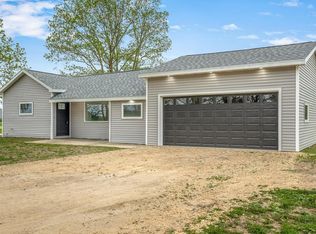 511 W South St, Durand, IL 61024