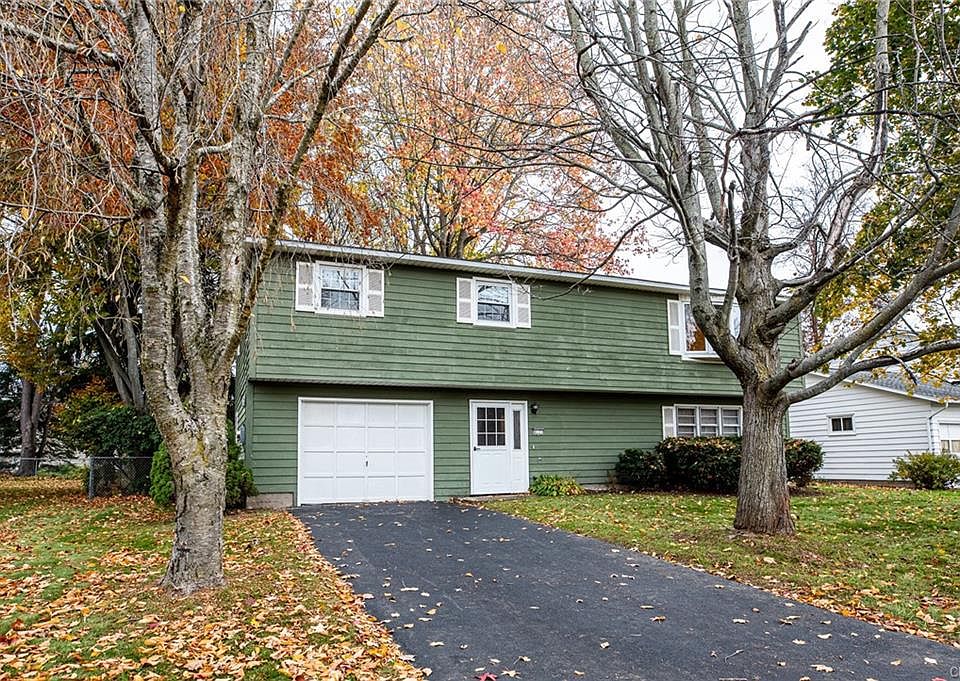 1st image of 4171 Chariot Ln